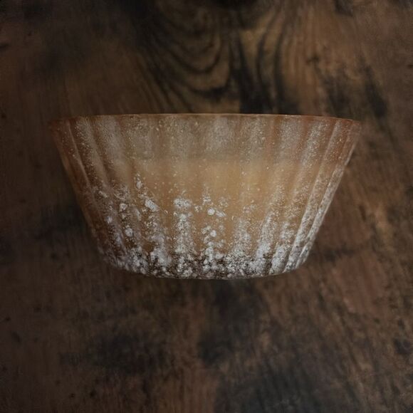 Anthropology Cupcake Gourmand Ginger Cookie Glass Candle / New No Box - Picture 8 of 9